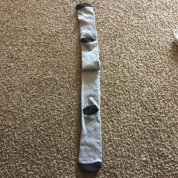 Dragon Ball Z Frieza Socks - Picture 6 of 7